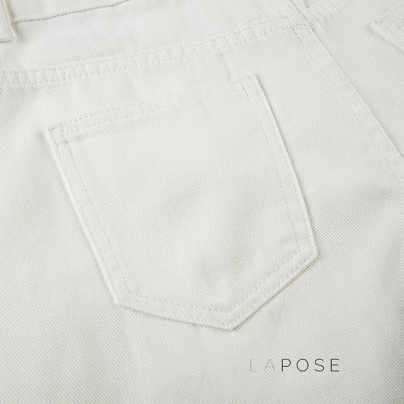 Sophisticated Garment with a Clean Classic Look