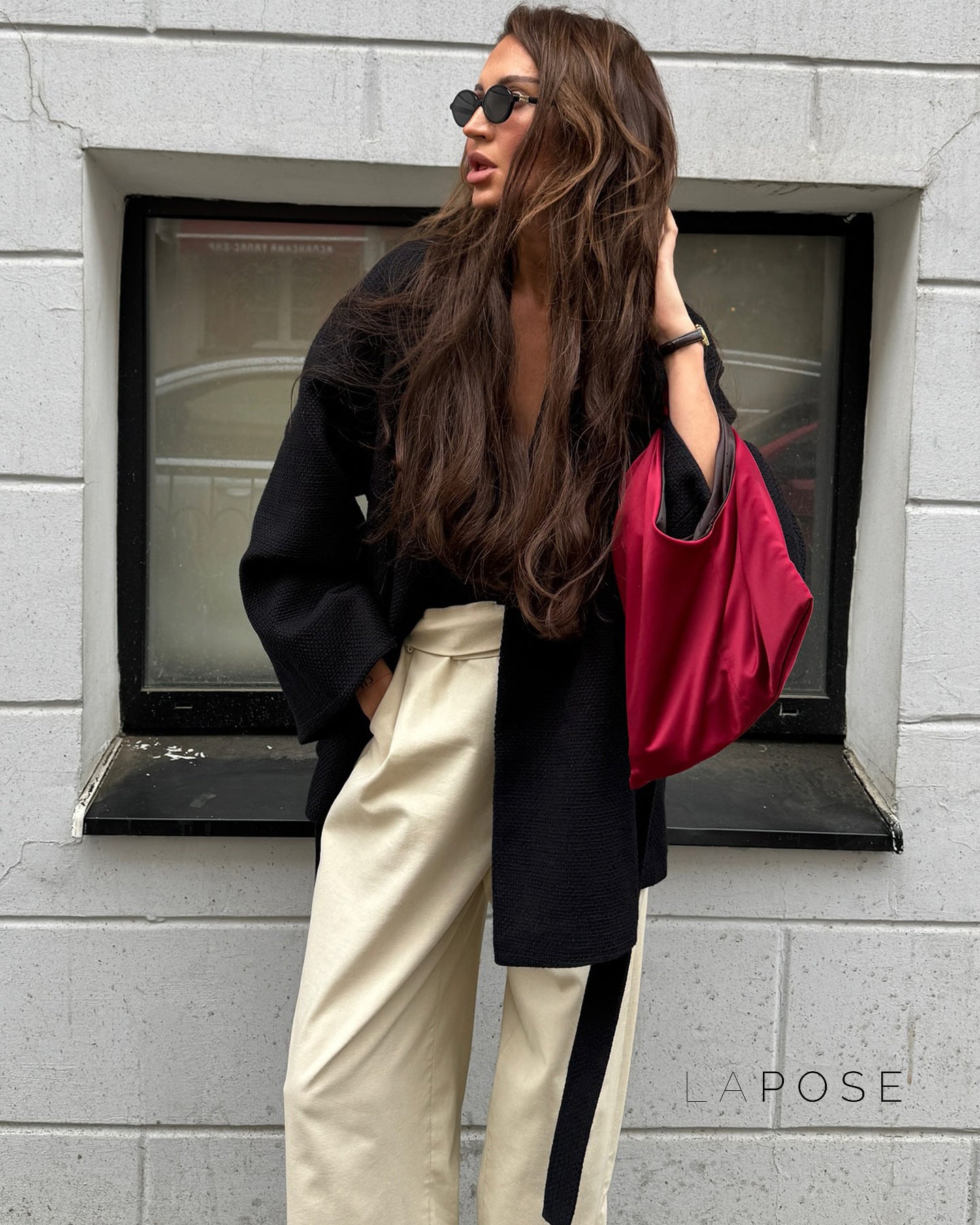 Effortlessly Elegant Jacket with a Timeless Design