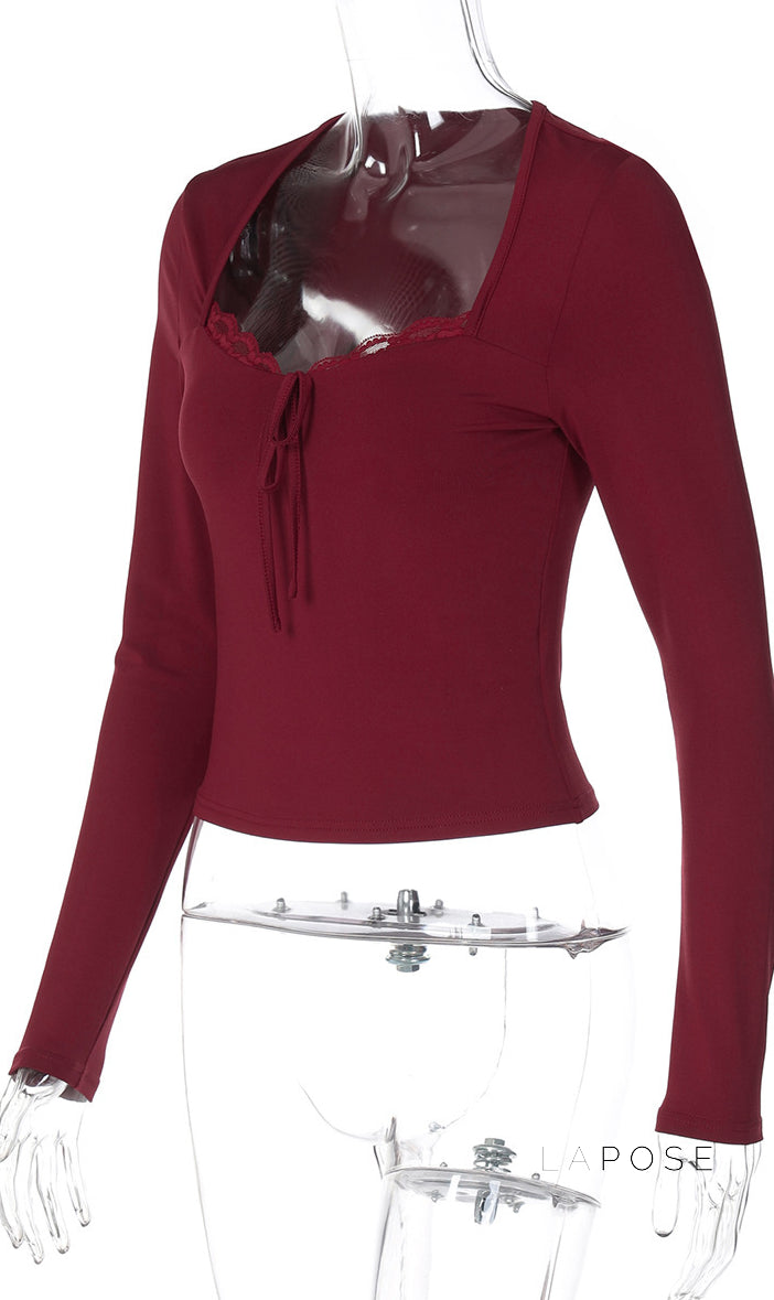 Classic Vintage & Enduringly Stylish Top