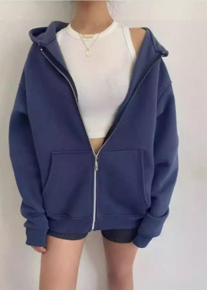 Well Tailored Cardigan with a Graceful Silhouette