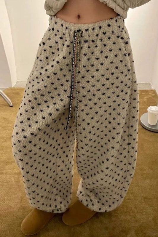 Gracefully Styled Pants for Any Occasion