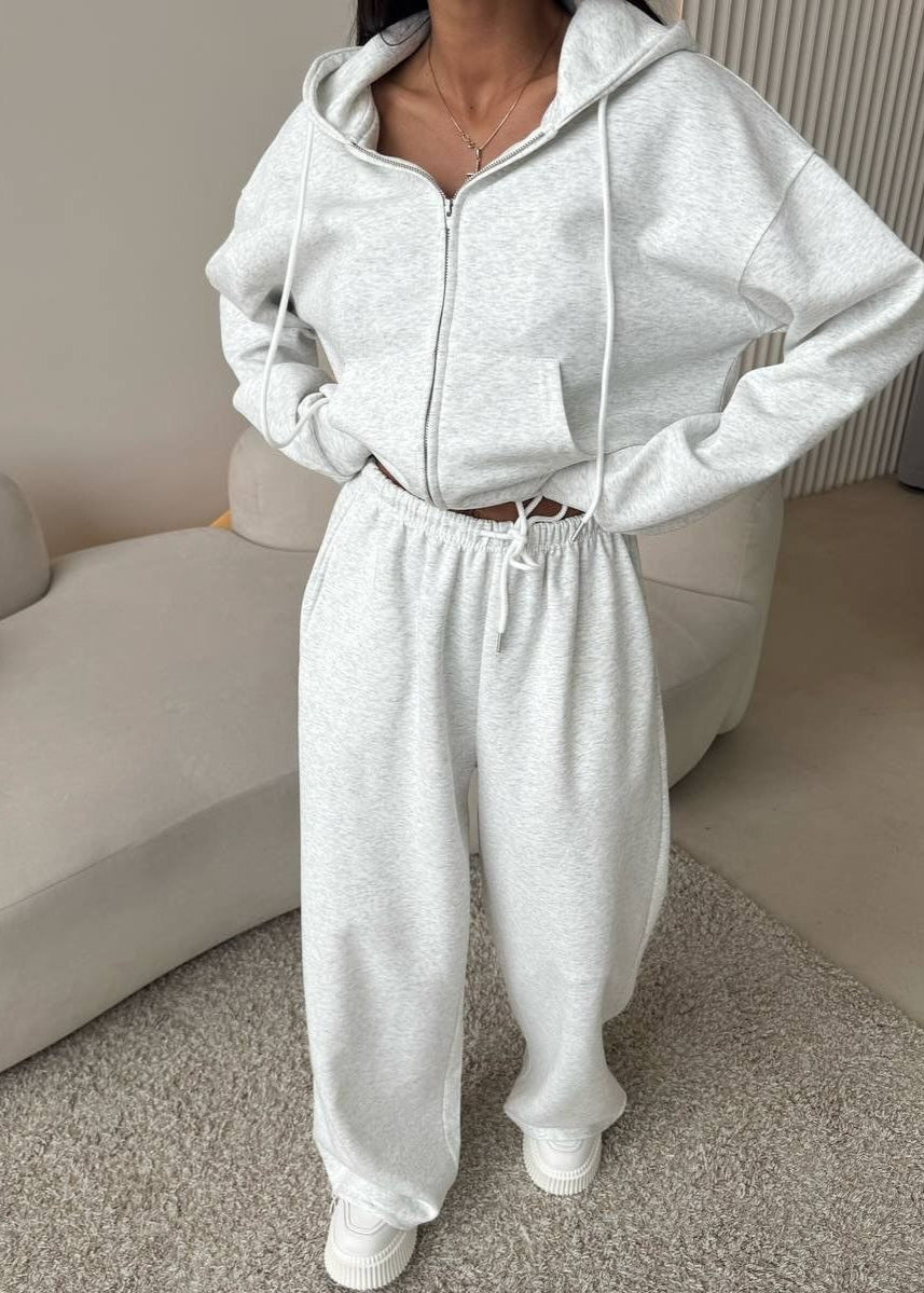 Classic Vintage Pants with a Flattering Fit