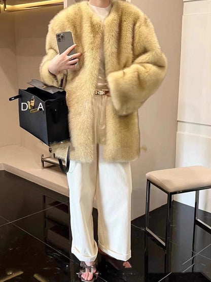 Polished Coat with an Effortless Classic Look