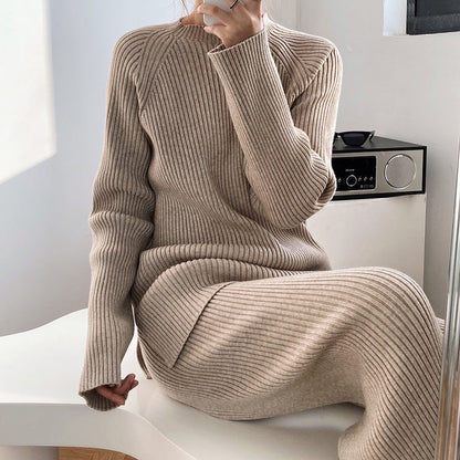 Elegantly Styled Pants for Everyday Wear
