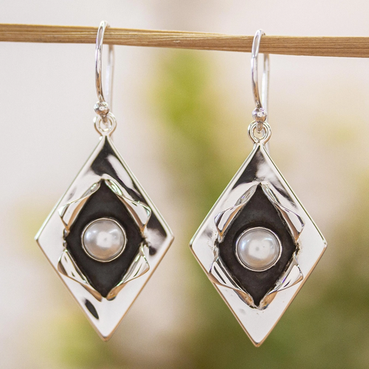 Inlaid Pearl Silver Earrings