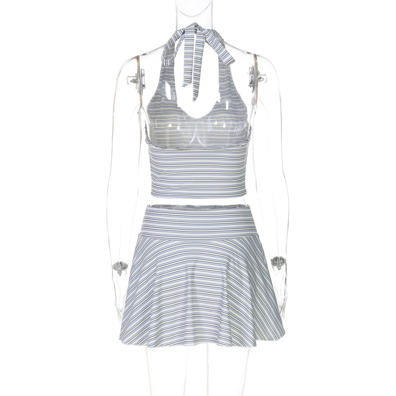 Sophisticated Garment with a Clean Classic Look
