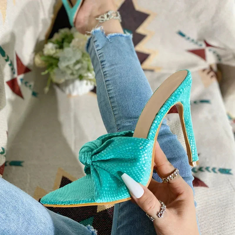 A Vintage Style Heels with Delicate Timeless Details