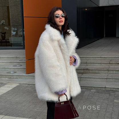 Elegantly Styled Coat for Everyday Wear
