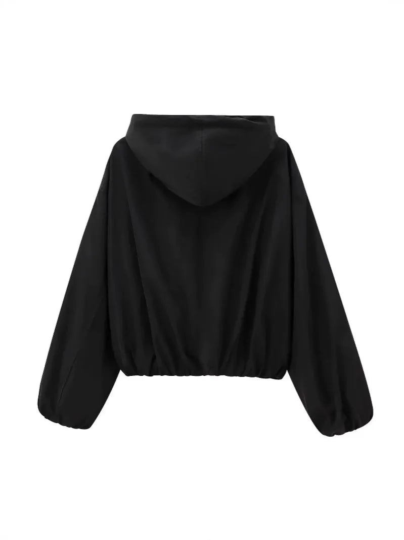 Well Tailored Jacket with a Graceful Silhouette