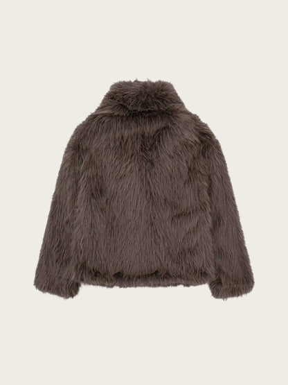 Effortlessly Elegant Jacket with a Timeless Design