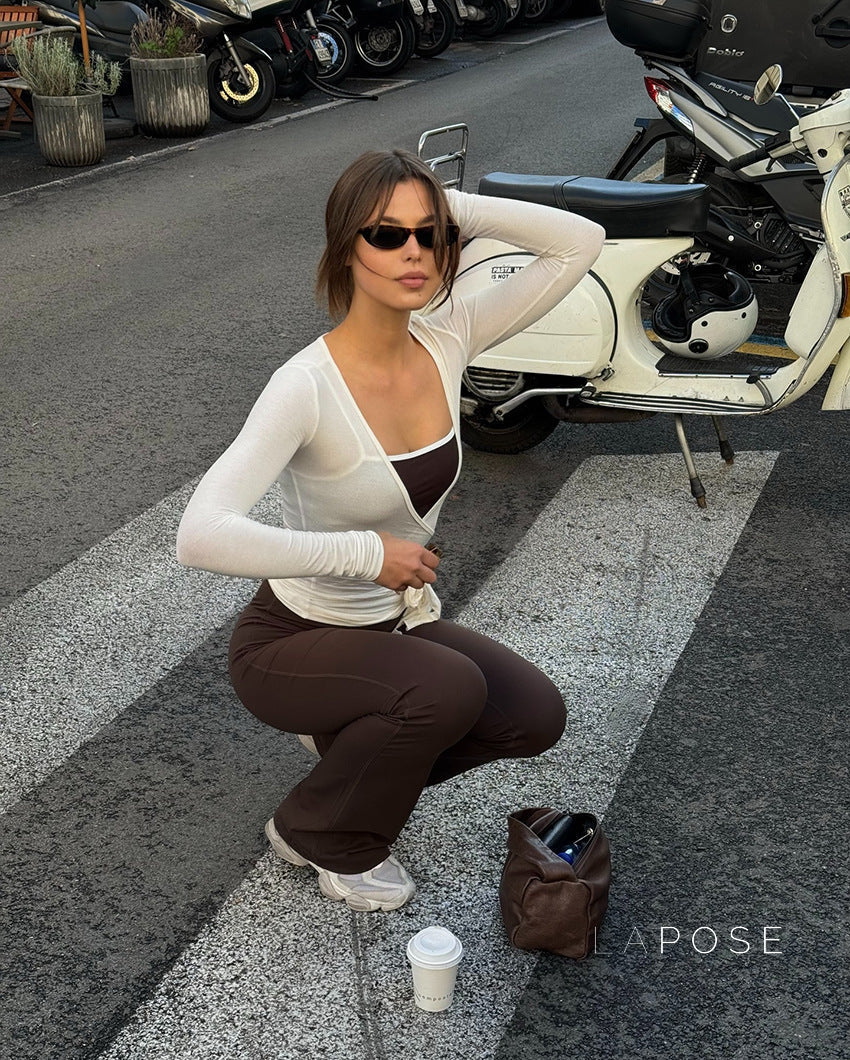 Effortlessly Elegant Top with a Timeless Design