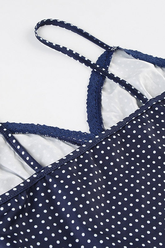 Beautifully Finished Top in a Timeless Design