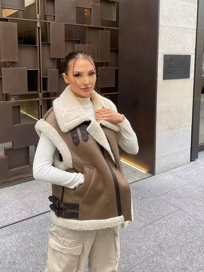 Sophisticated Coat with a Clean Classic Look