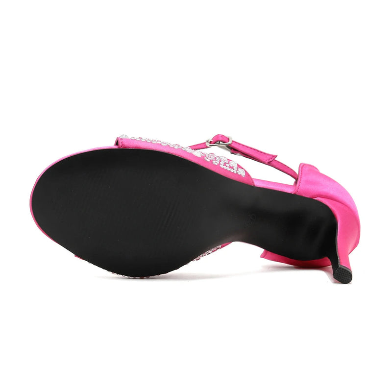 Beautifully Finished Heels in a Timeless Design