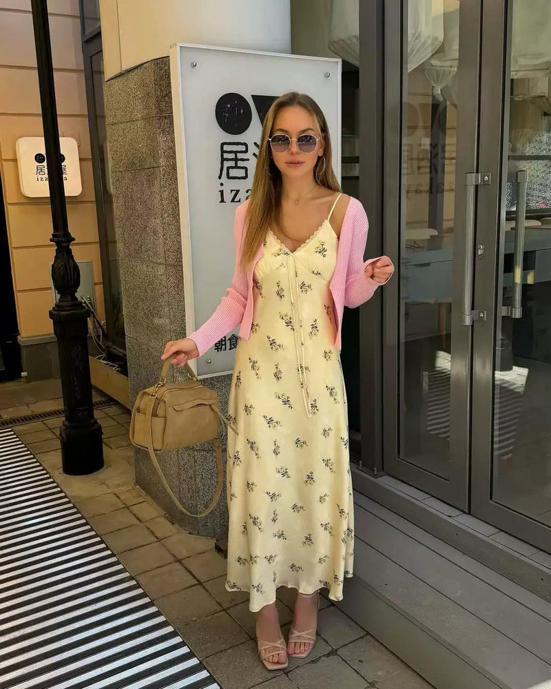 A Vintage Style Dress with Delicate Timeless Details