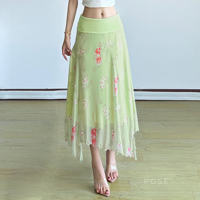 Well Tailored Garment with a Graceful Silhouette