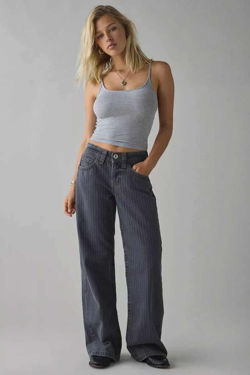Elegantly Styled Pants for Everyday Wear
