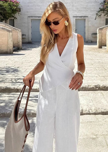 A Vintage Style Trousers with Delicate Timeless Details
