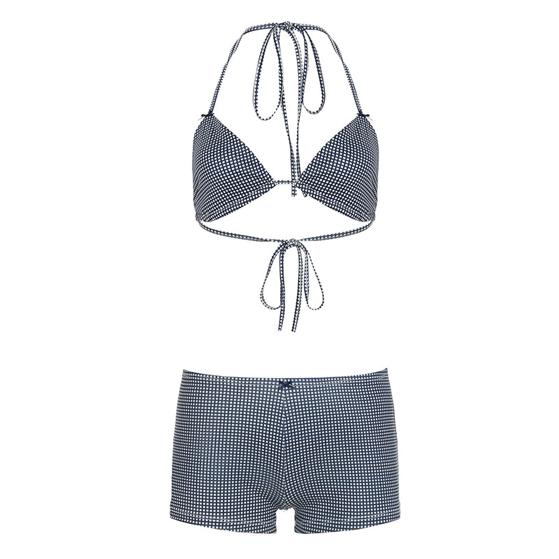 Effortlessly Elegant Bikini with a Timeless Design