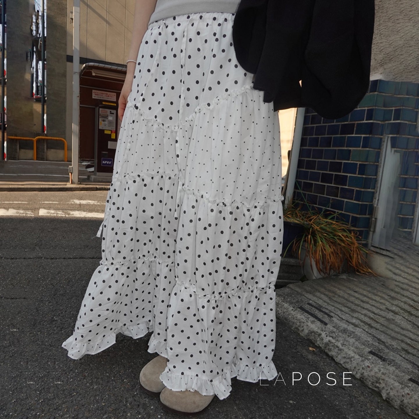 Beautifully Finished Garment in a Timeless Design