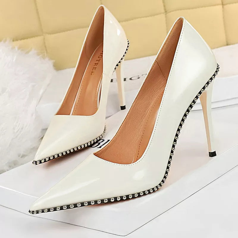 Gracefully Styled Heels for Any Occasion