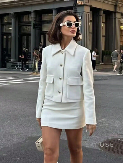 Gracefully Styled Jacket for Any Occasion