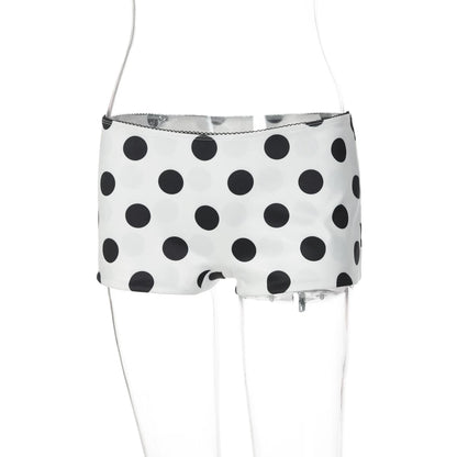 Well Tailored Garment with a Graceful Silhouette