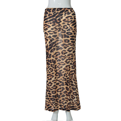 Sophisticated Garment with a Clean Classic Look