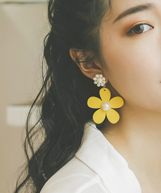 Classy Yellow Daisy Pearl Drop Earrings Ly1806