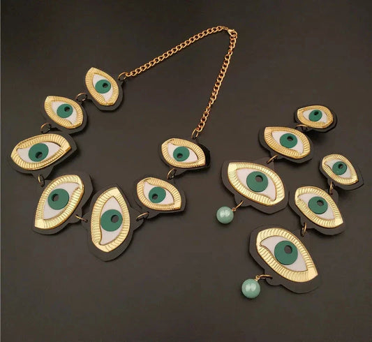 Green Eyes Earrings & Necklace Set