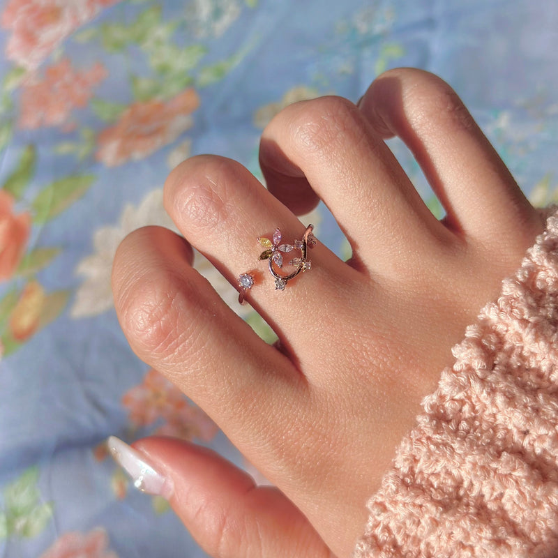 [] Magical Ivy Ring