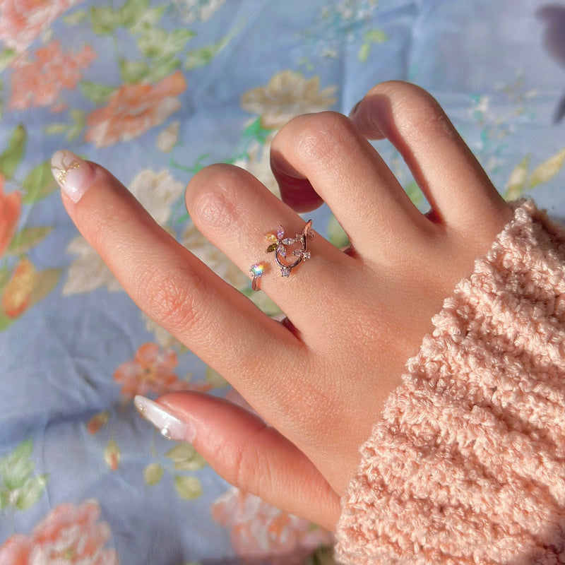 [] Magical Ivy Ring