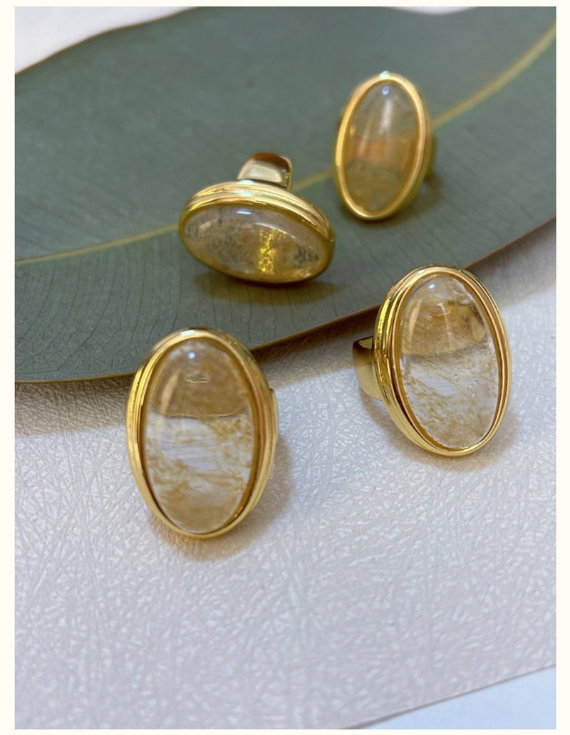 Xitlaly Oval Gemstone Ring