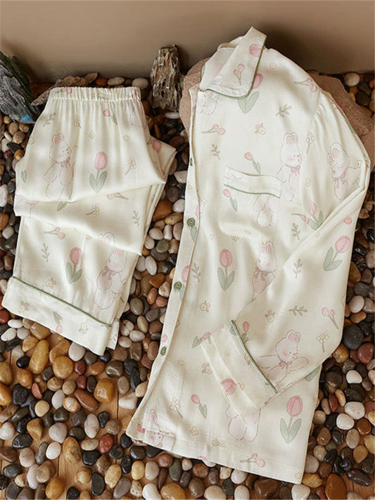 Timeless Vintage Style Garment