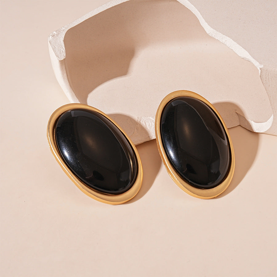 Margaret Retro Oval Drop Earrings