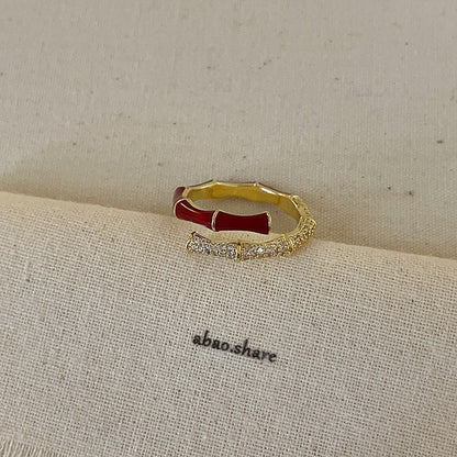 Ilaria Delicate Enamel Ring