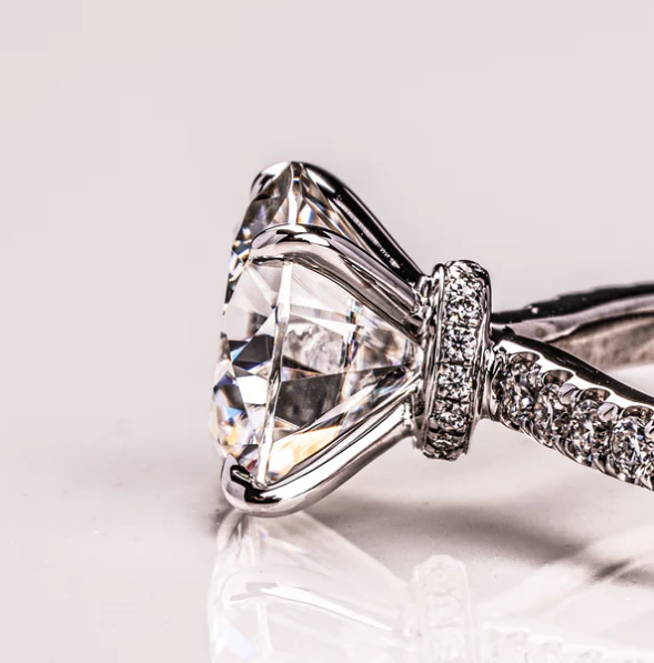Jody Round Ring