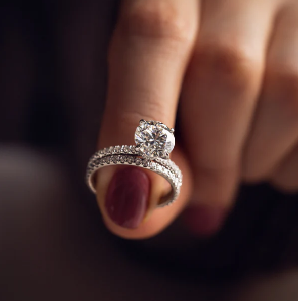 Jody Round Ring