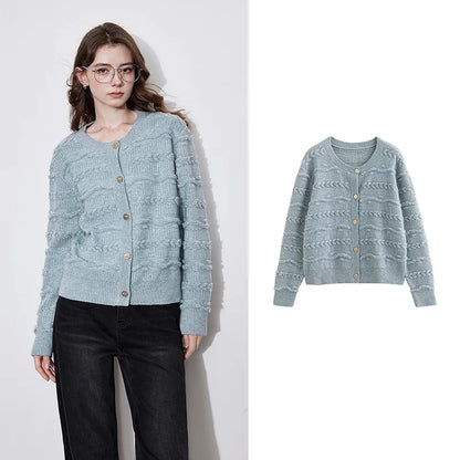 Gracefully Designed Cardigan