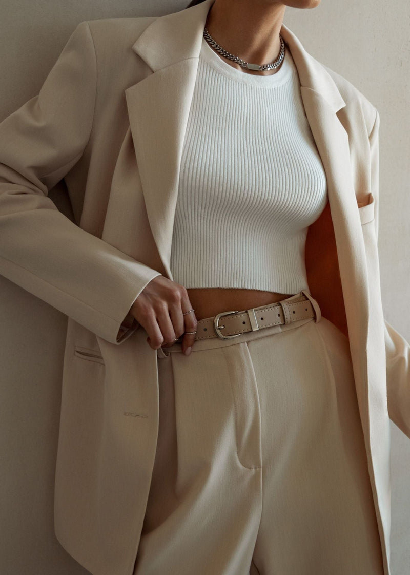 Gracefully Styled Garment for Any Occasion