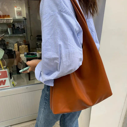Beautifully Crafted Bag in a Classic Style