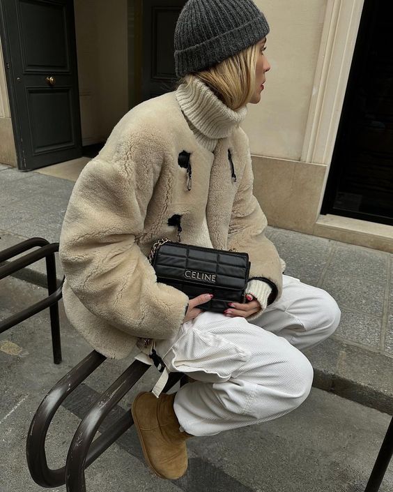 Elegantly Styled Coat for Everyday Wear
