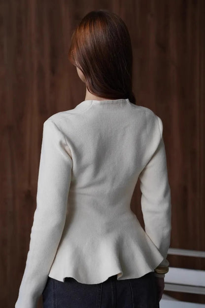 Beautifully Finished Cardigan in a Timeless Design
