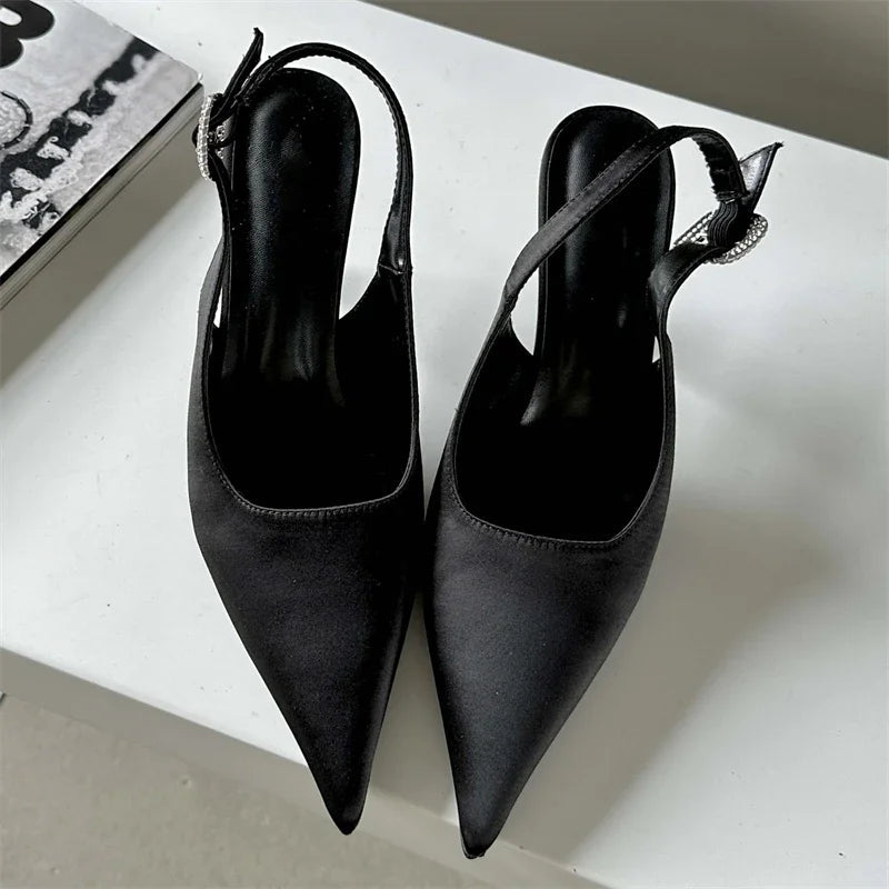 Classic Vintage & Enduringly Stylish Sandals