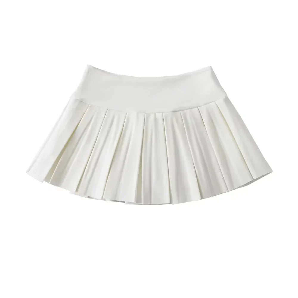 Well Tailored Garment with a Graceful Silhouette