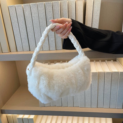 Elegantly Styled Bag for Everyday Wear
