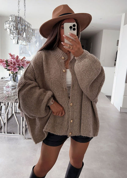 Classic Vintage Cardigan with a Flattering Fit