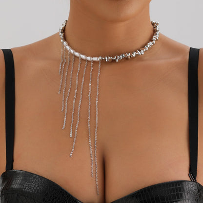 Effortlessly Elegant Garment with a Timeless Design