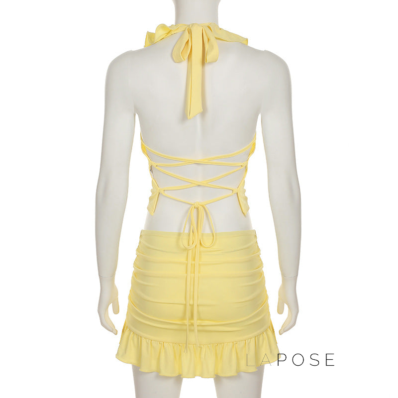 Effortlessly Elegant Garment with a Timeless Design