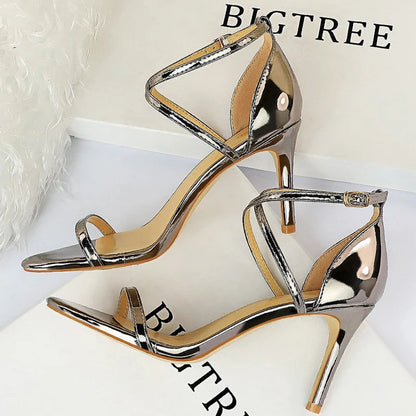 Well Tailored Heels with a Graceful Silhouette